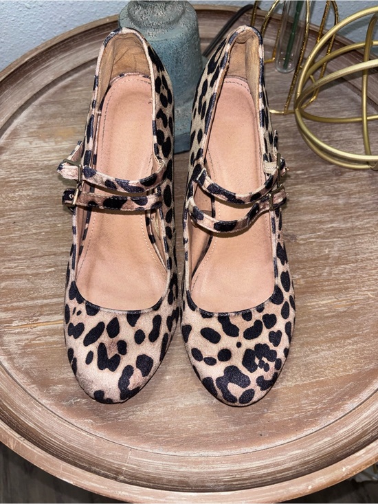 Report Shoes - Report Leopard-Print Double-Strap Mary Jane Heels in Tan and Black Size 9